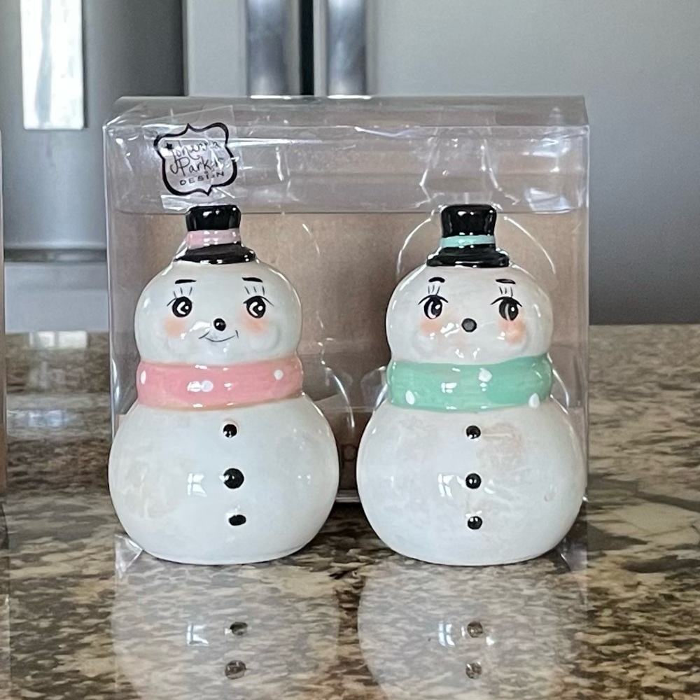 Johanna Parker pastel snowman salt and pepper shakers christmas